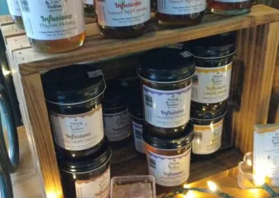 We’ll be open 9-5 today for your last minute gifting or cooking needs!